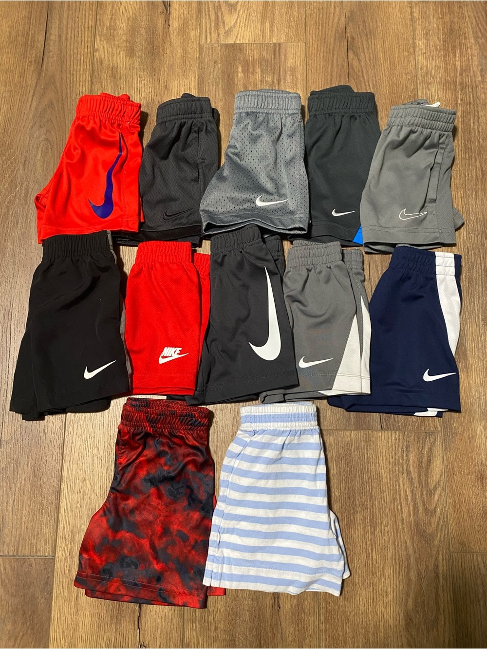 Nike boys athletic shorts size 2T bundle